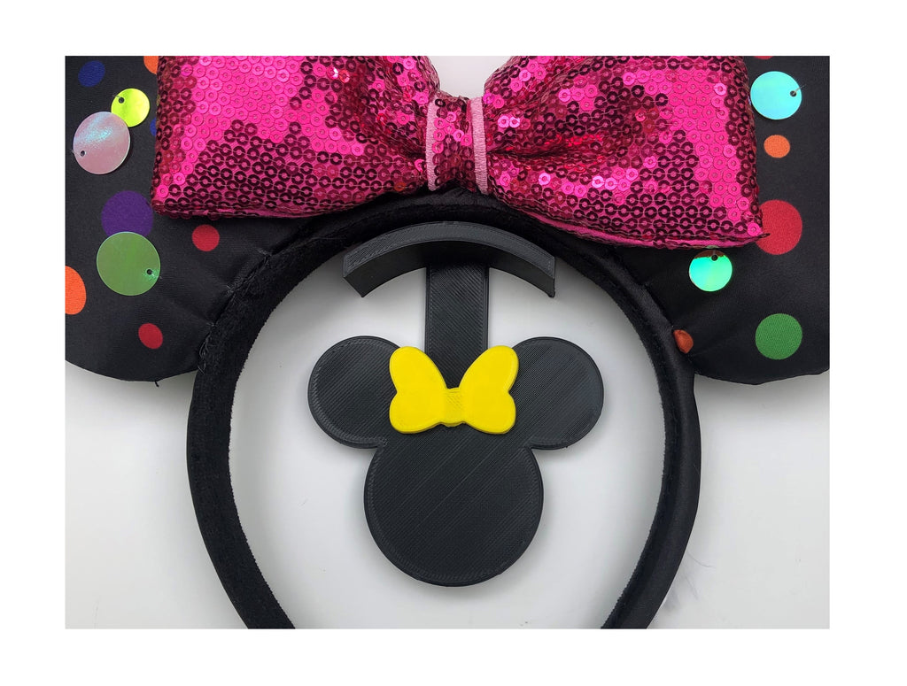 Mouse Head Yellow Bow Wall Mount