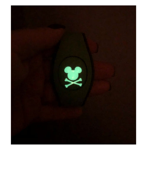 Glow In The Dark Pirate Head and Bones Decal